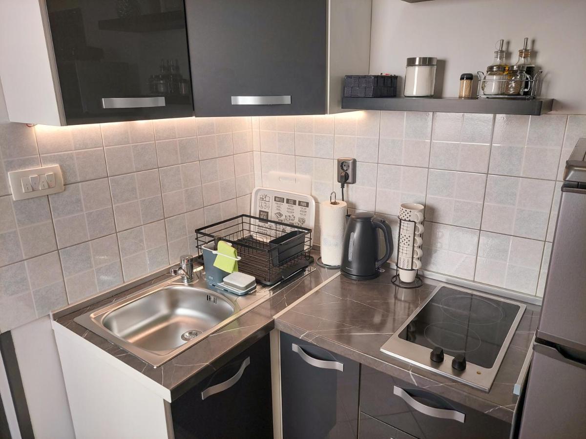 Apartment Dalmatino Сплит Екстериор снимка