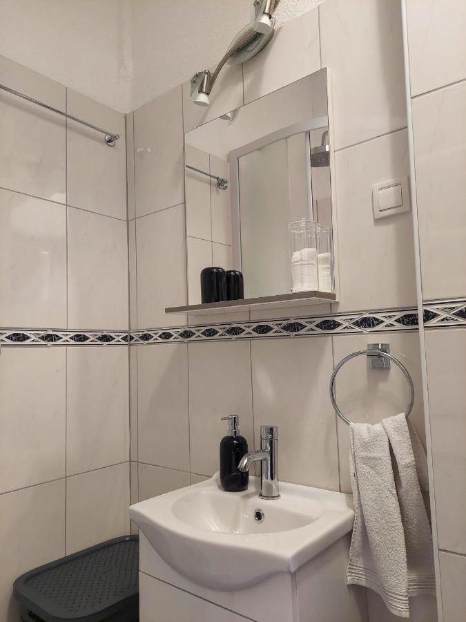 Apartment Dalmatino Сплит Екстериор снимка